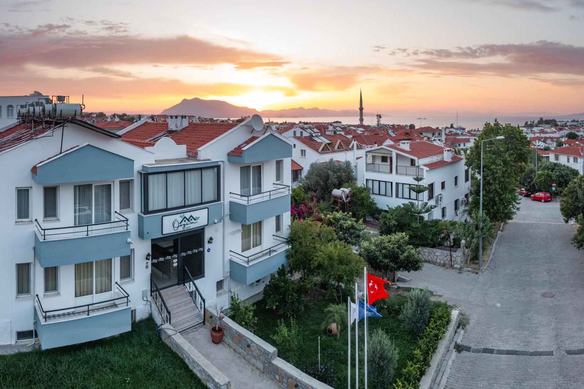 Oezguem Suite Otel Datça Eksteriør bilde