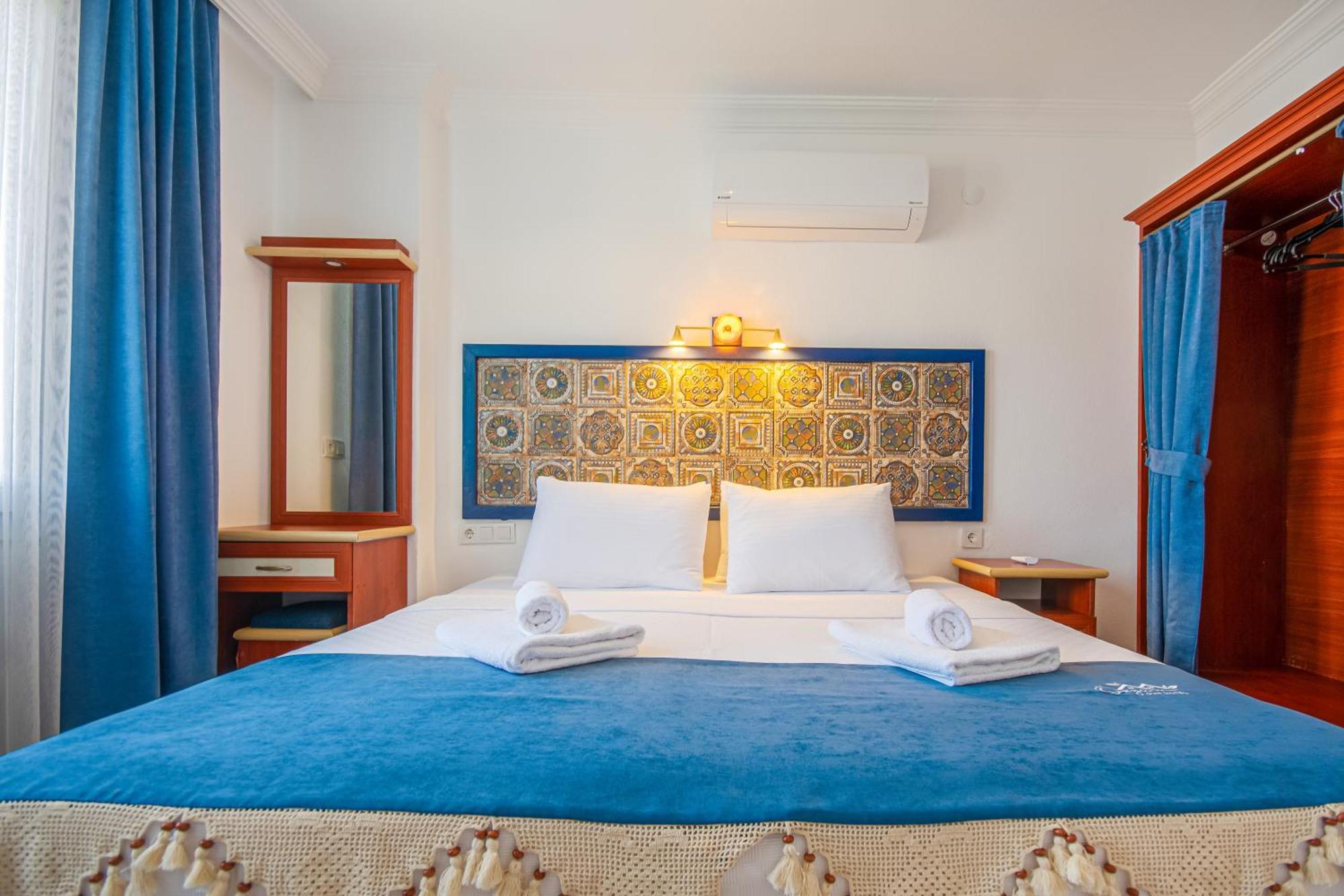 Oezguem Suite Otel Datça Eksteriør bilde